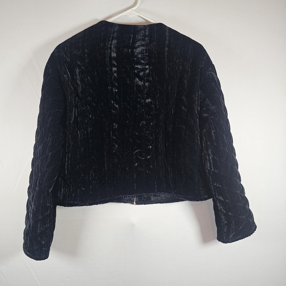 Zara Women's Black Velvet Puff Crop Jacket XS Zip Front Pockets Lined - Picture 4 of 7
